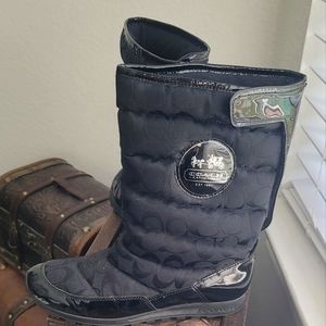Womens Coach Snow Boots
